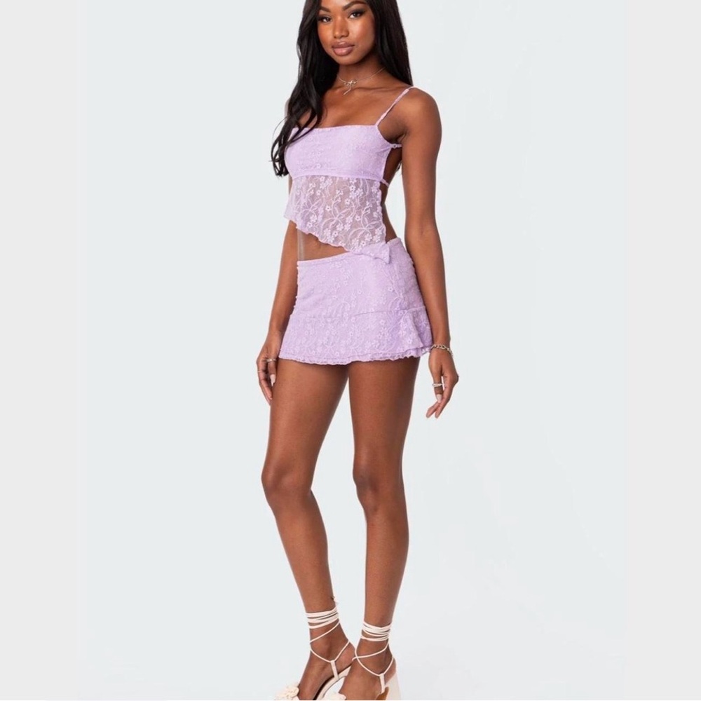 Edikted Lavender Lace Two-Piece Set